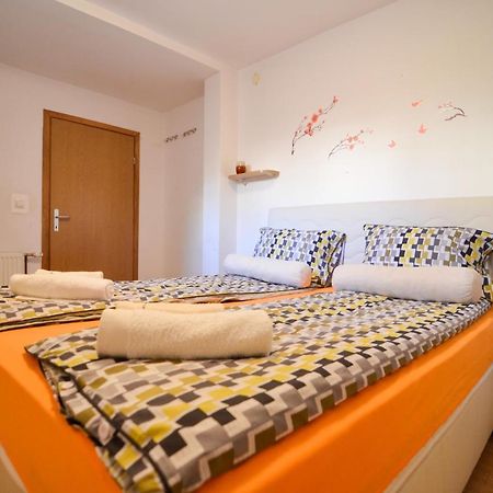 Blacksmith Apartment + Free Private Parking Sarajevo Luaran gambar