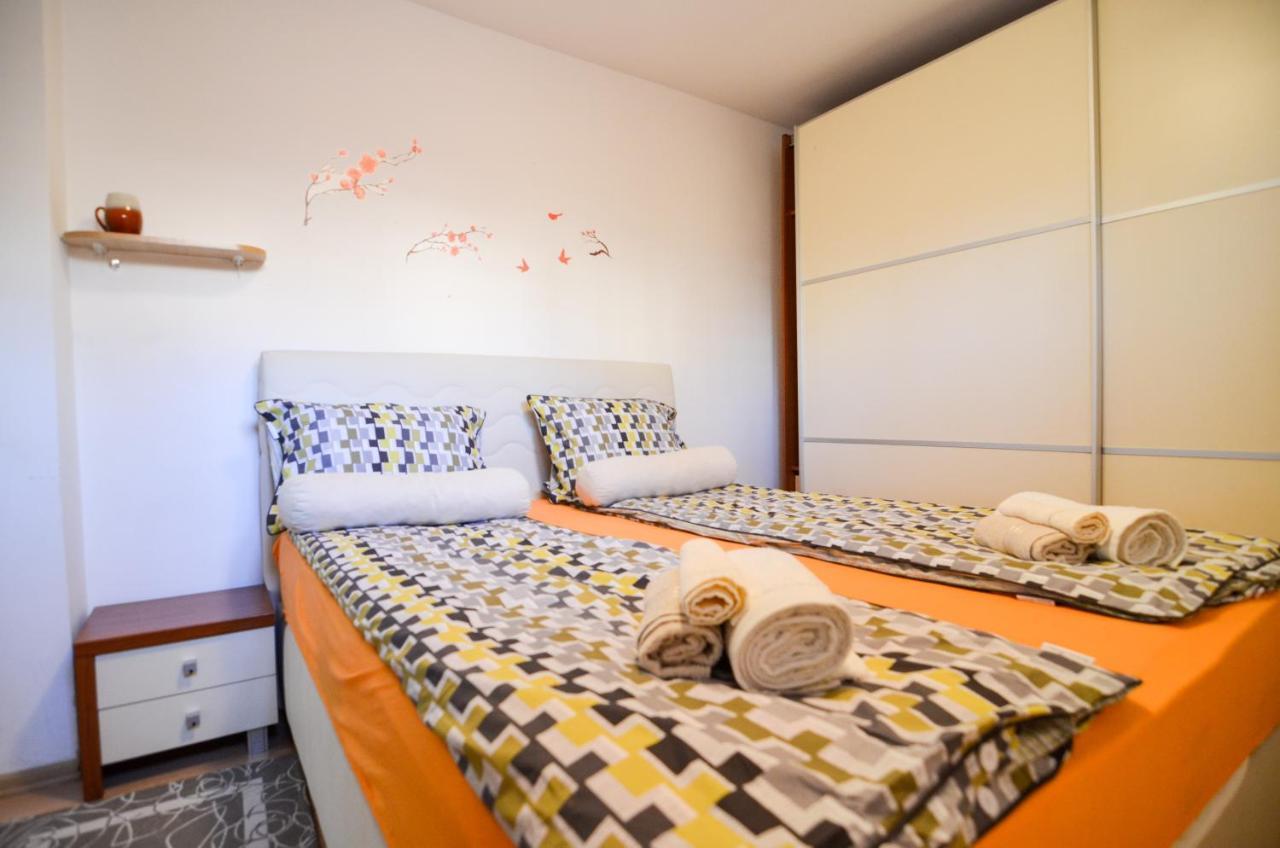 Blacksmith Apartment + Free Private Parking Sarajevo Luaran gambar